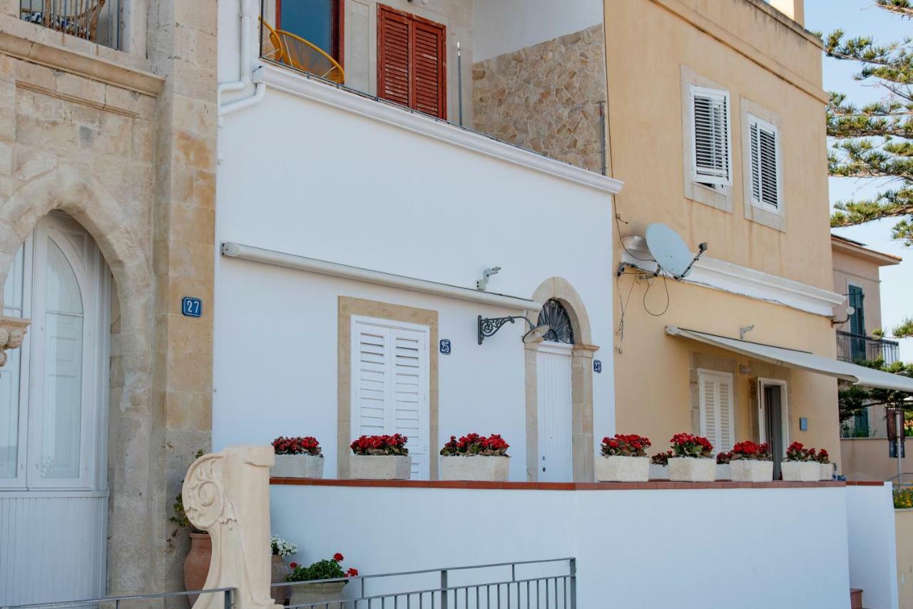 Delposto Marina Di Ragusa Exterior foto